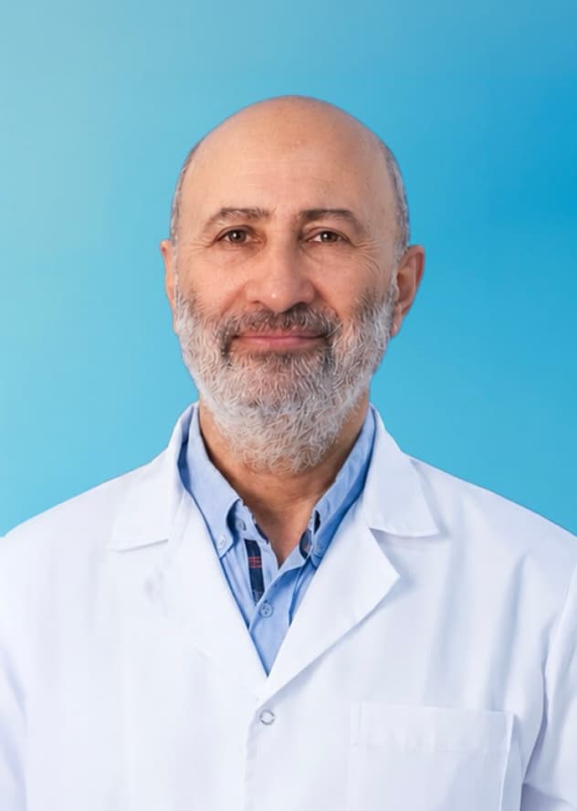 صورة د. خالد حموده