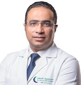 صورة د. أحمد أشرف عيسى