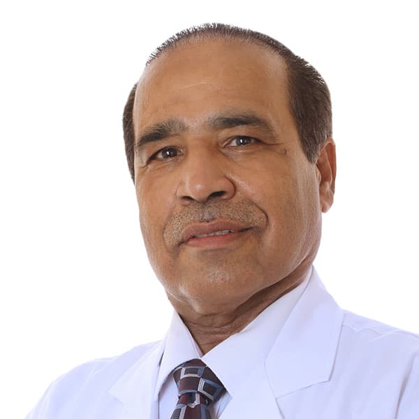 صورة د. علي المكيمي