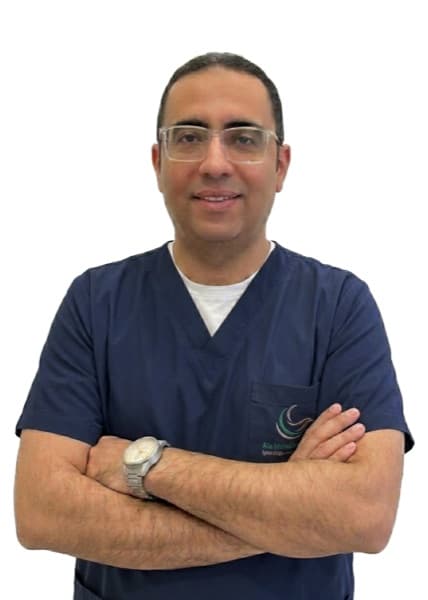 صورة د. حسام عبدالوهاب