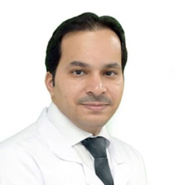 صورة د. حسين العنزي