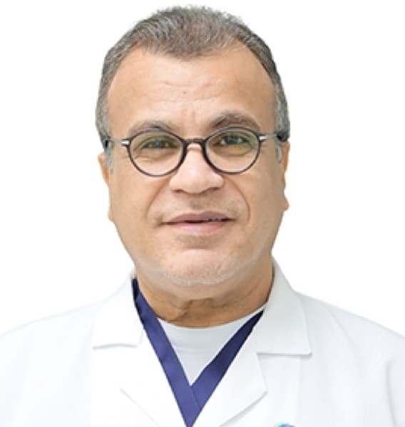 صورة د. كامل غنيم