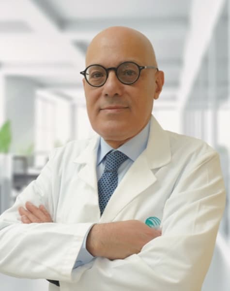 صورة د. محمود محمد عمر