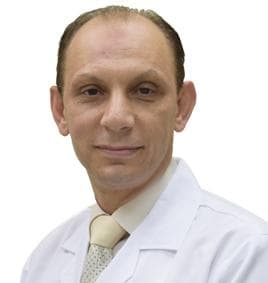 صورة د. محمد رشدي الحماقي
