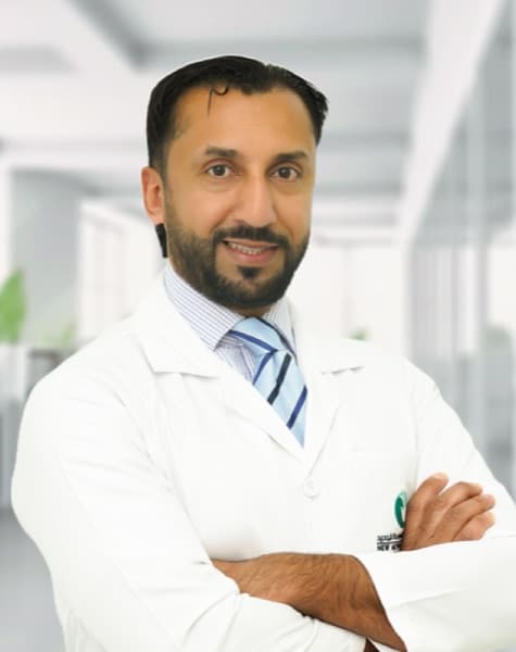 صورة د. ياسر العمار